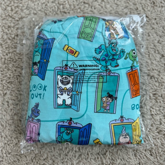 Little Sleepies Disney Monsters, Inc. Scream Team Fitted Crib Sheet - Picture 3 of 4